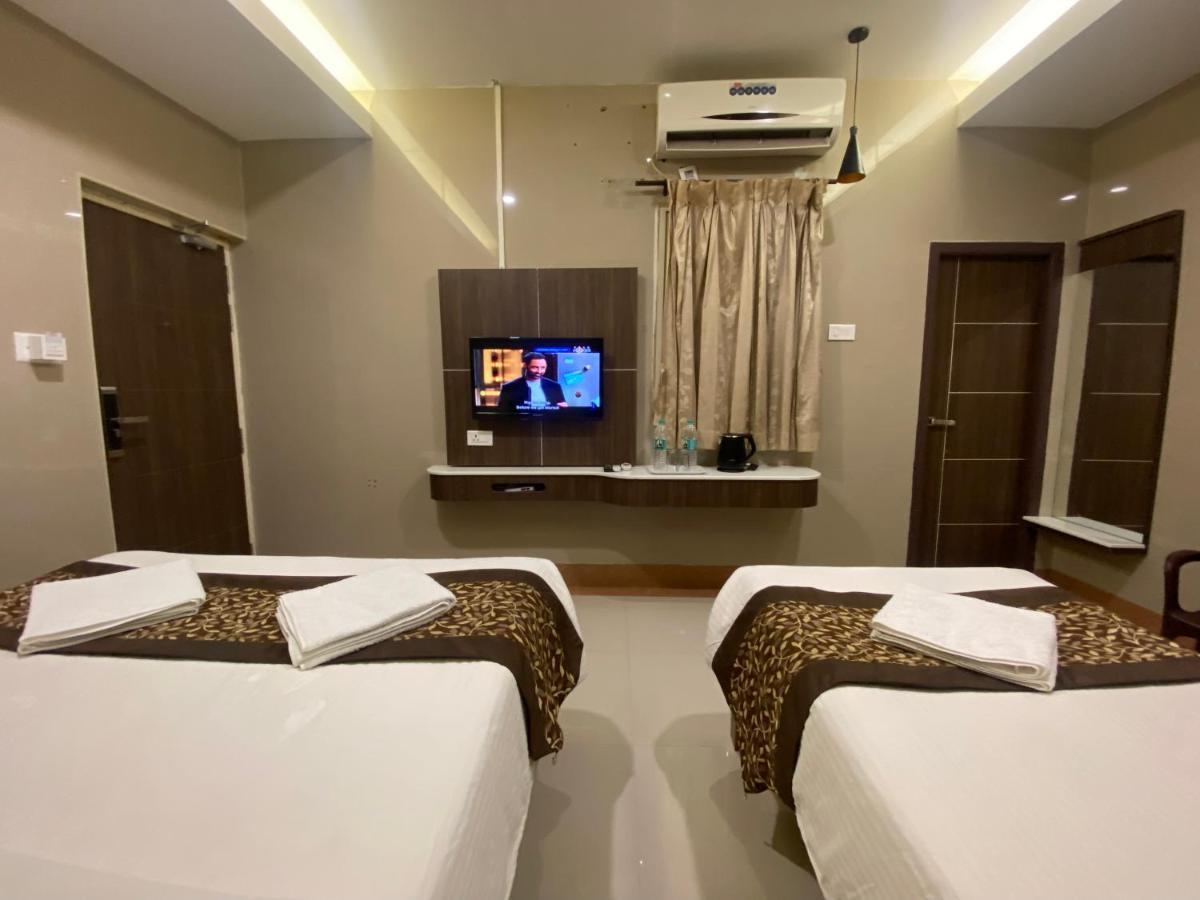 Hotel Sivas Regency Theni Kültér fotó