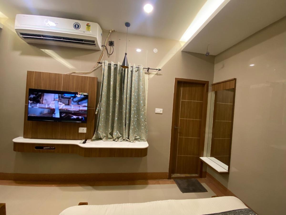 Hotel Sivas Regency Theni Kültér fotó