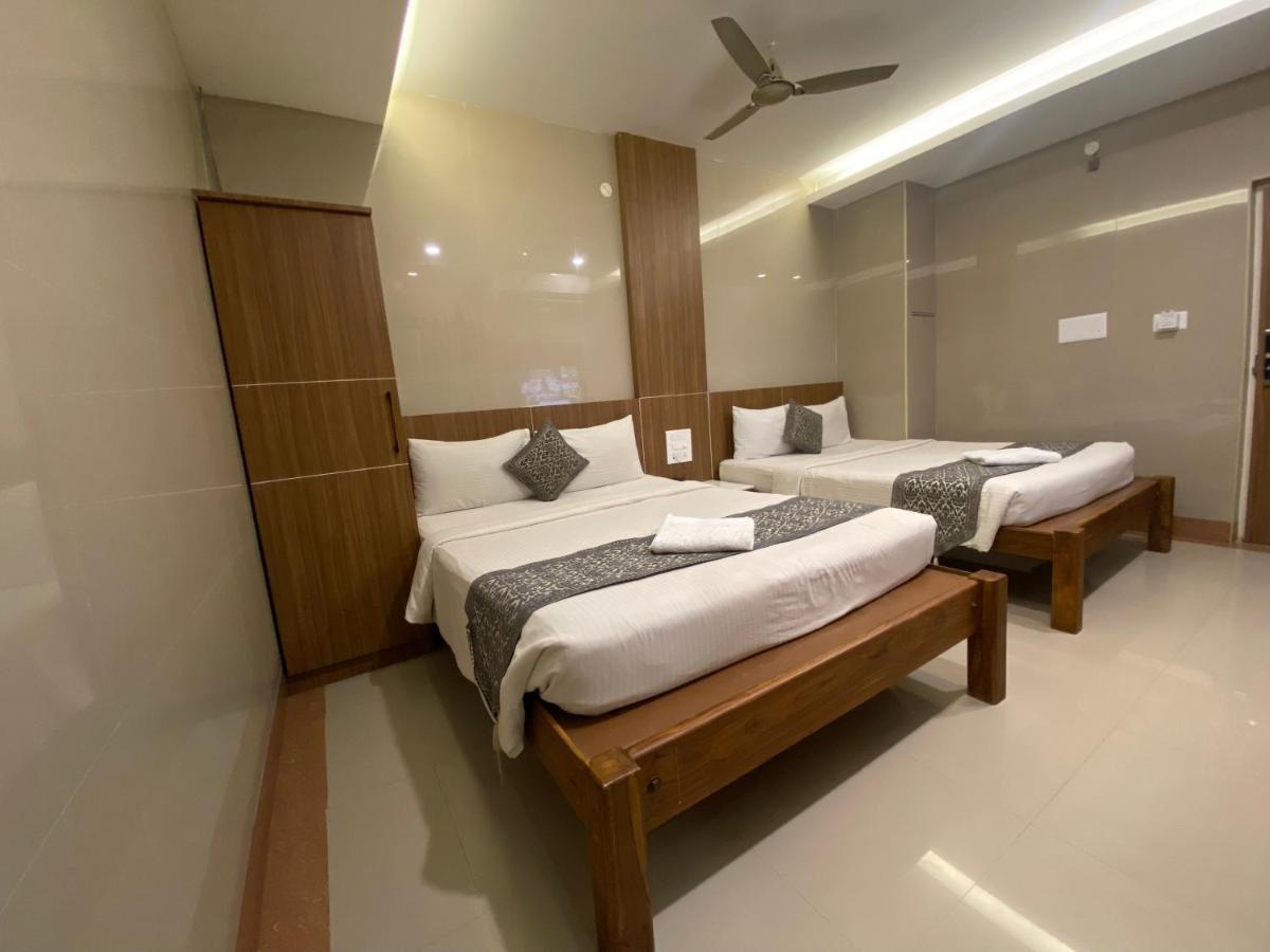 Hotel Sivas Regency Theni Kültér fotó